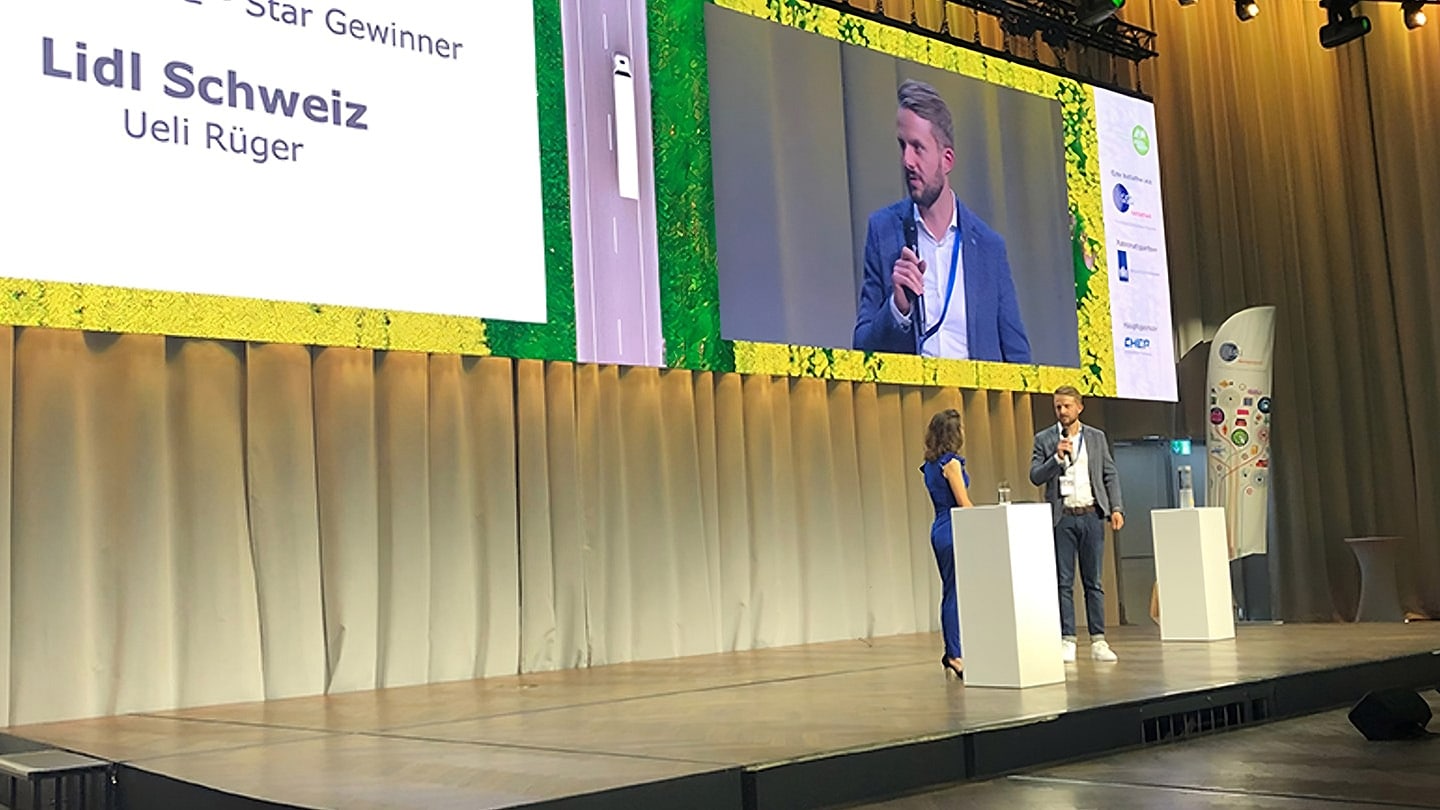 CSM-Auszeichnung wird an Lidl Schweiz für nachhaltige Leistungen verliehen.
