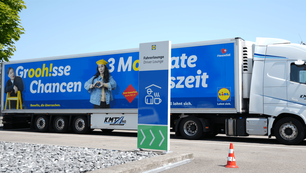 Driver's Lounge mit LKW